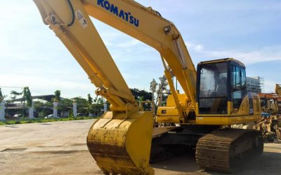 Komatsu PC200-7 Hydraulic Excavator