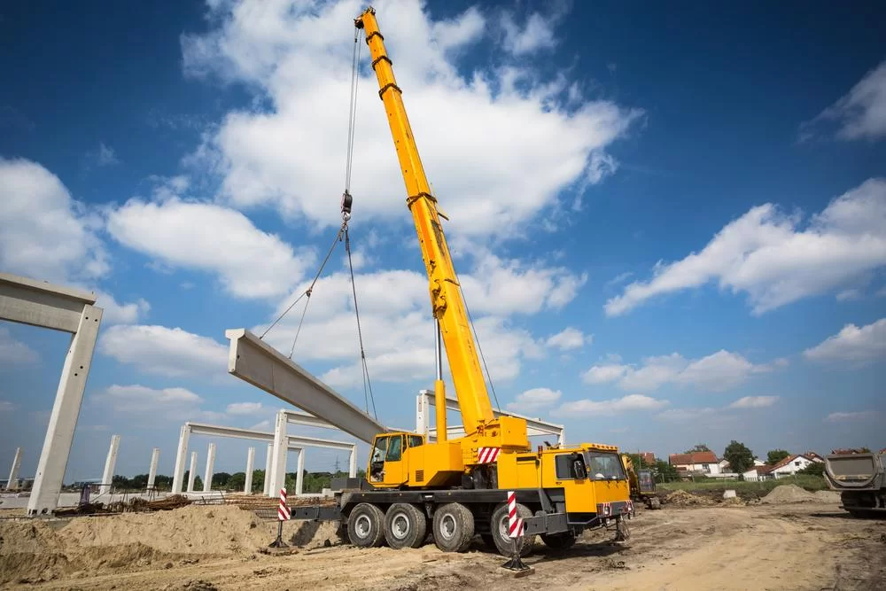 Perawatan untuk Alat Berat Crane agar tetap optimal